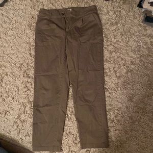 Neutral pants